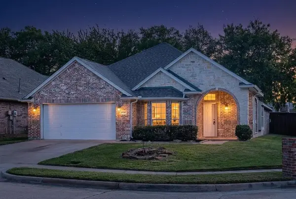 10508 Stoneside Trail, Fort Worth, TX 76244