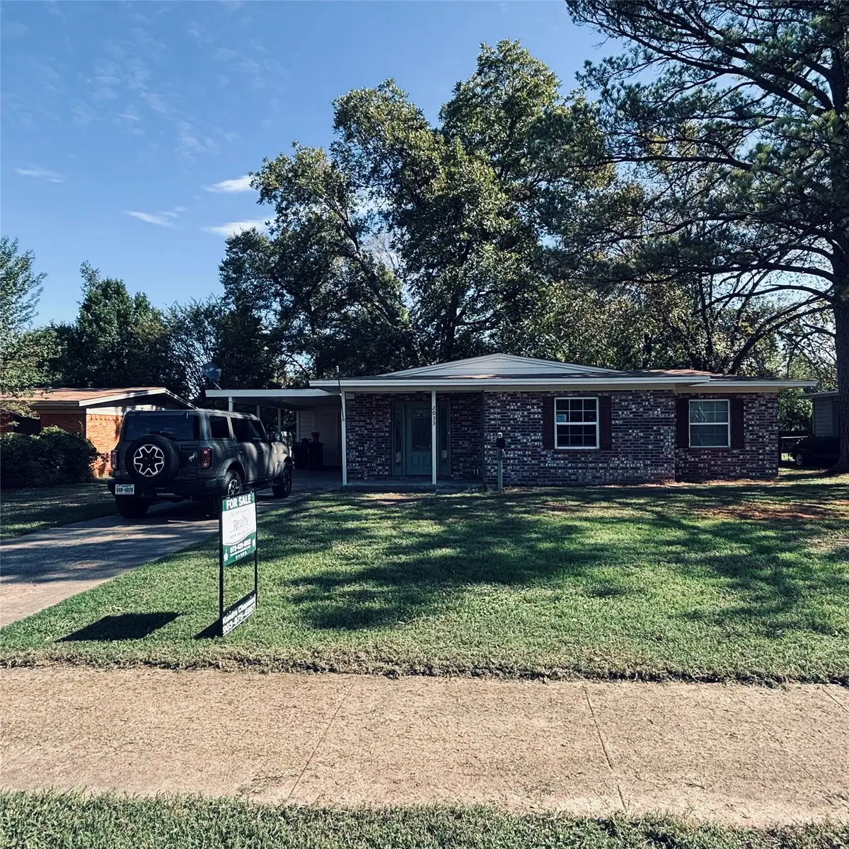 2033 Bowie Drive, Corsicana, TX 75110 - #1