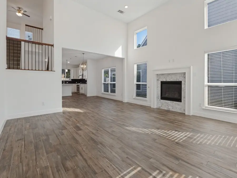 336 Clark Street, Irving, TX 75060 - #2