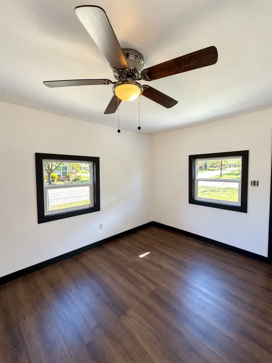 415 E Clifton Street, Stephenville, TX 76401 - #2