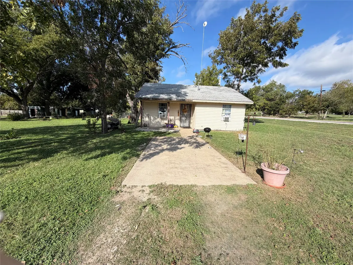 1105 Alexander, Morgan, TX 76671 - #1