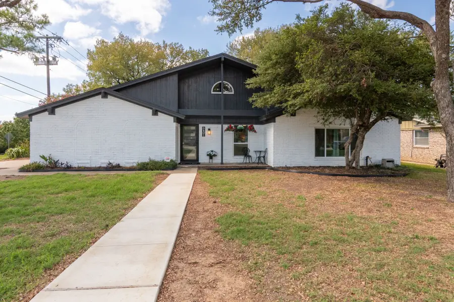 6401 Simmons Road, North Richland Hills, TX 76182 - #2
