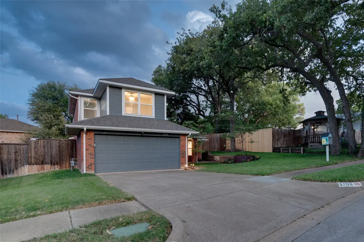 1704 Overlook Drive, Grapevine, TX 76051 - #1
