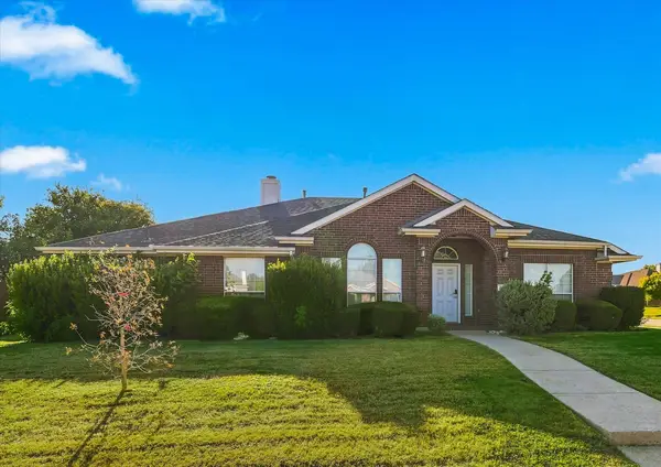 335 Linhurst Drive, Murphy, TX 75094
