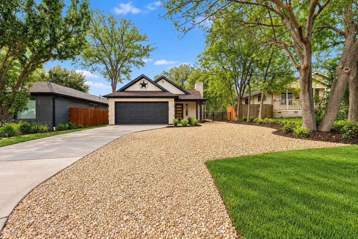 1005 W White Avenue, McKinney, TX 75069 - #1