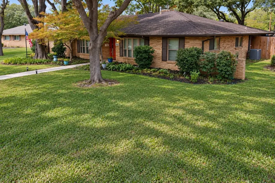 910 Sharpshire Street, Grand Prairie, TX 75050 - #2