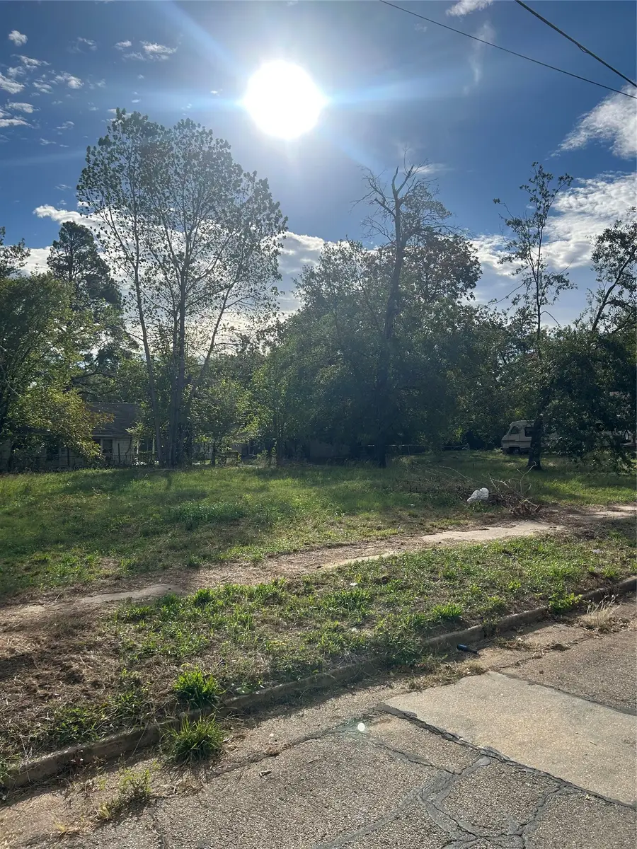 410 3rd Street Nw, Paris, TX 75460 - #2