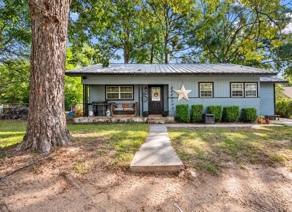 502 Central Avenue, Quitman, TX 75783 - #1
