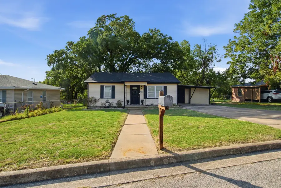 1505 Oliver Street, Weatherford, TX 76086 - #2