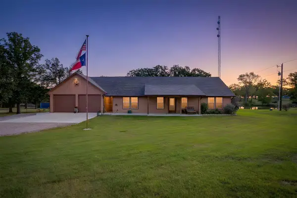 127 Brown Lane, Poolville, TX 76487