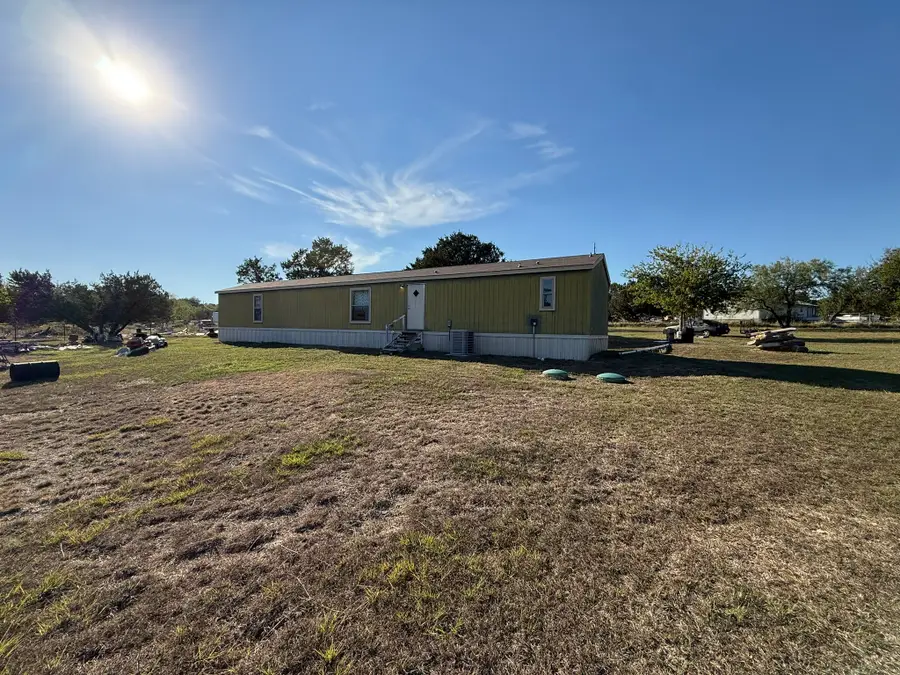 925 Sunset Acres Court, Granbury, TX 76048 - #3