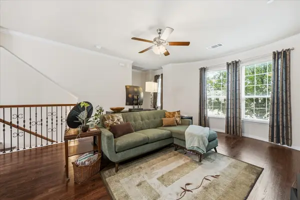 2500 Rockbrook Drive #C27, Lewisville, TX 75067