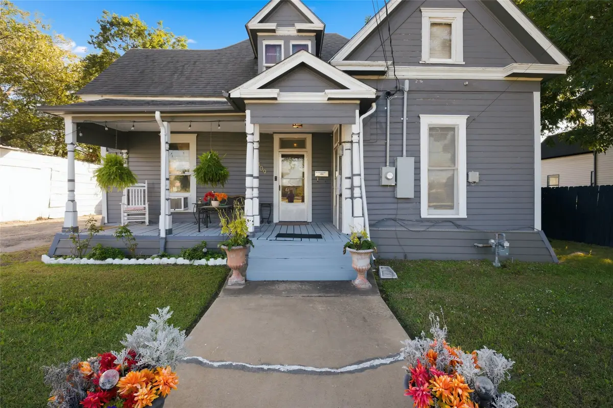 2309 Jones Street, Greenville, TX 75401 - #1