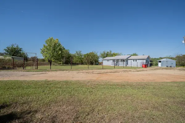 4827 County Road 3567, Dike, TX 75437