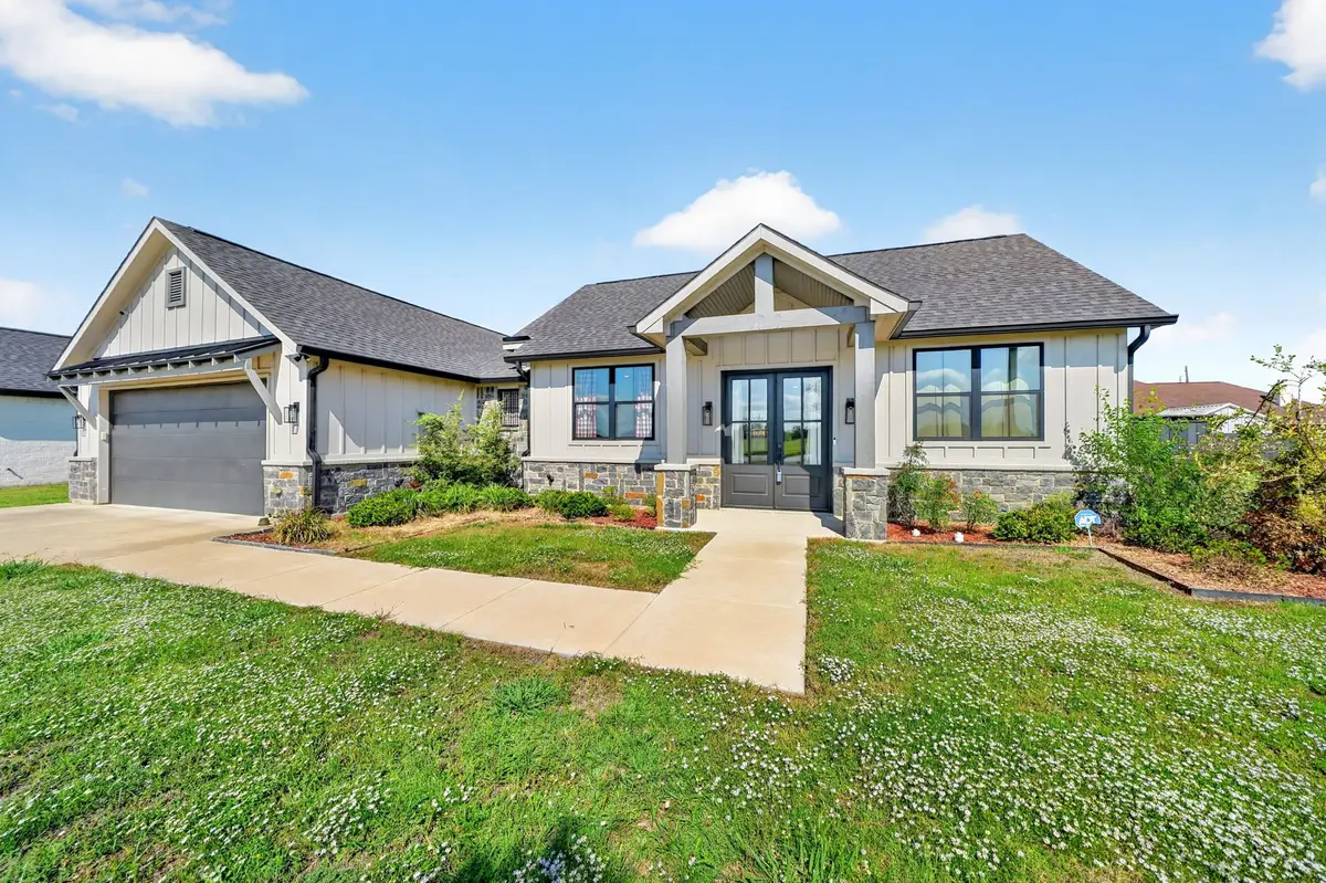 312 W James Street, Mabank, TX 75147 - #1