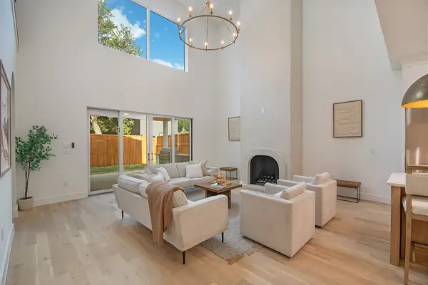 6632 Lockheed Avenue, Dallas, TX 75209
