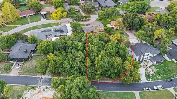 923 Brookwood Drive, Dallas, TX 75224