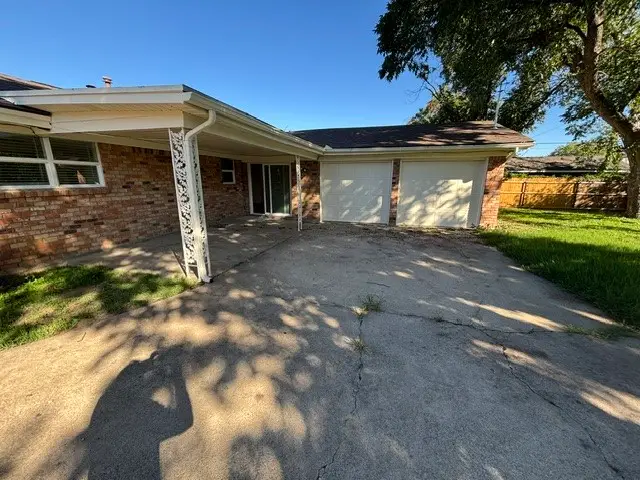 158 Cotillion Road, Fort Worth, TX 76134 - #2