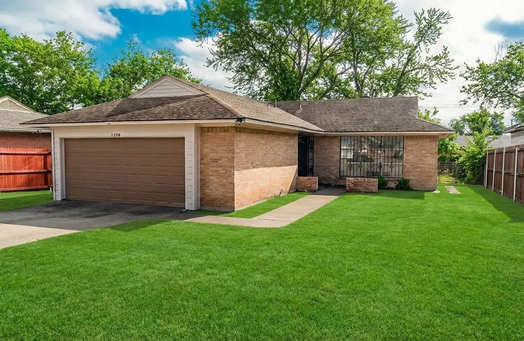 1246 Brookmere Drive, Dallas, TX 75216 - #1