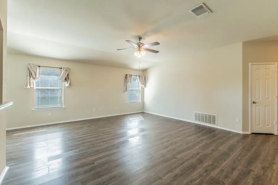 308 Chrislyn Drive, Troy, TX 76579 - #3