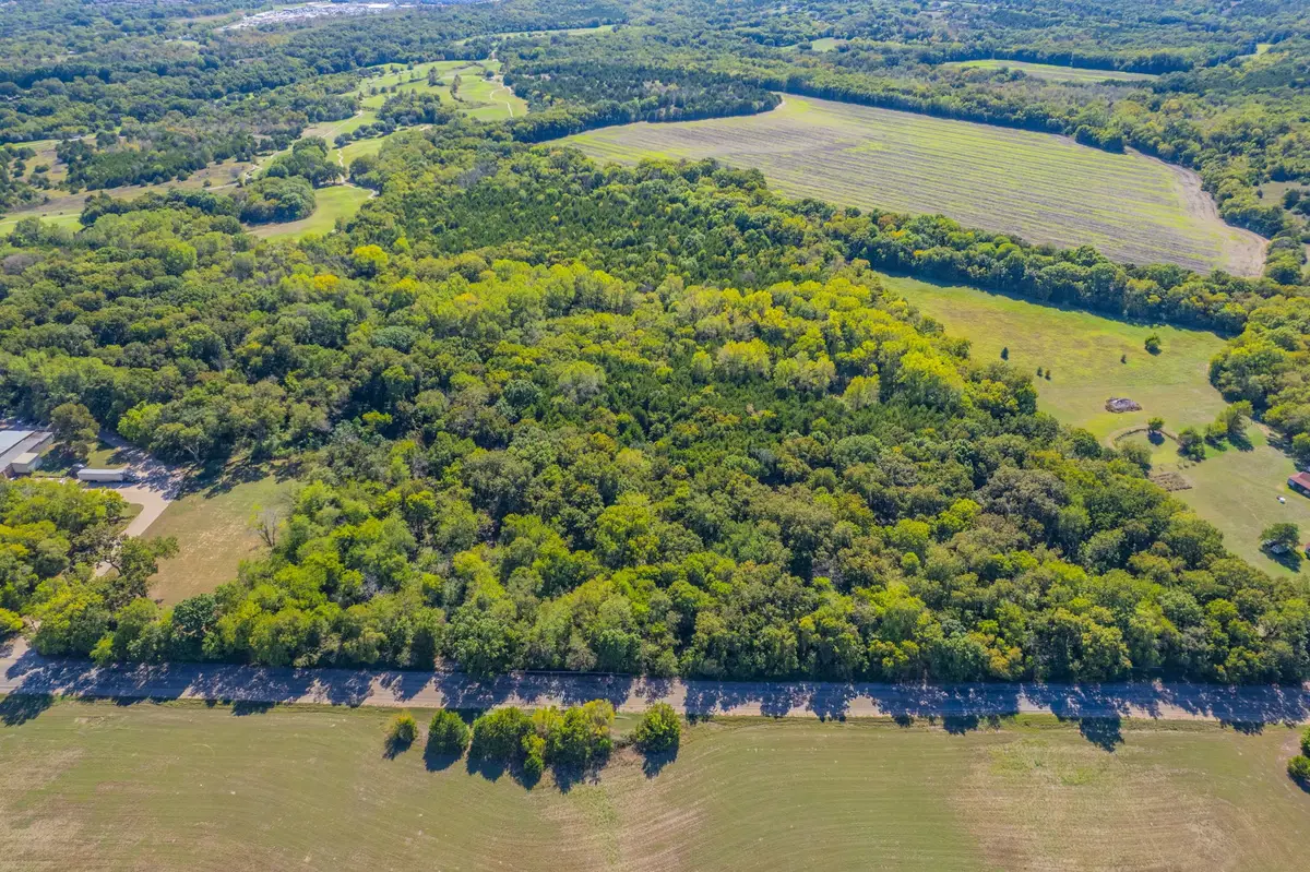 660 W Belt Line Road, Lancaster, TX 75146 - #1