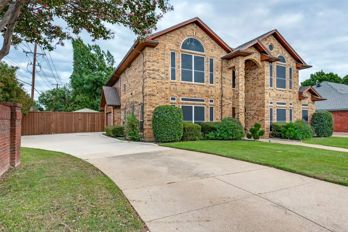 5401 Emerald Park Boulevard, Arlington, TX 76017 - #1