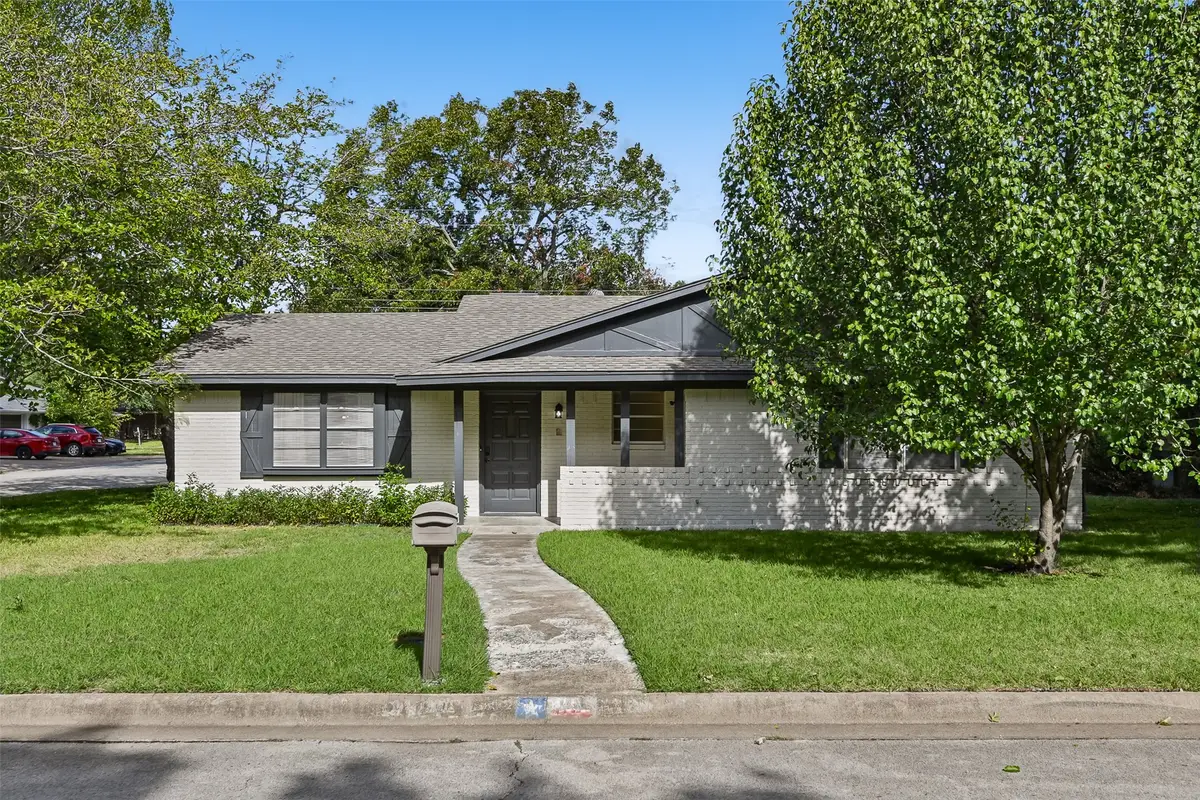 116 San Jacinto Street, Waxahachie, TX 75165 - #1