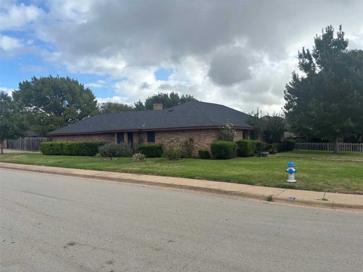 1335 Briarmeade Drive, Duncanville, TX 75137 - #1