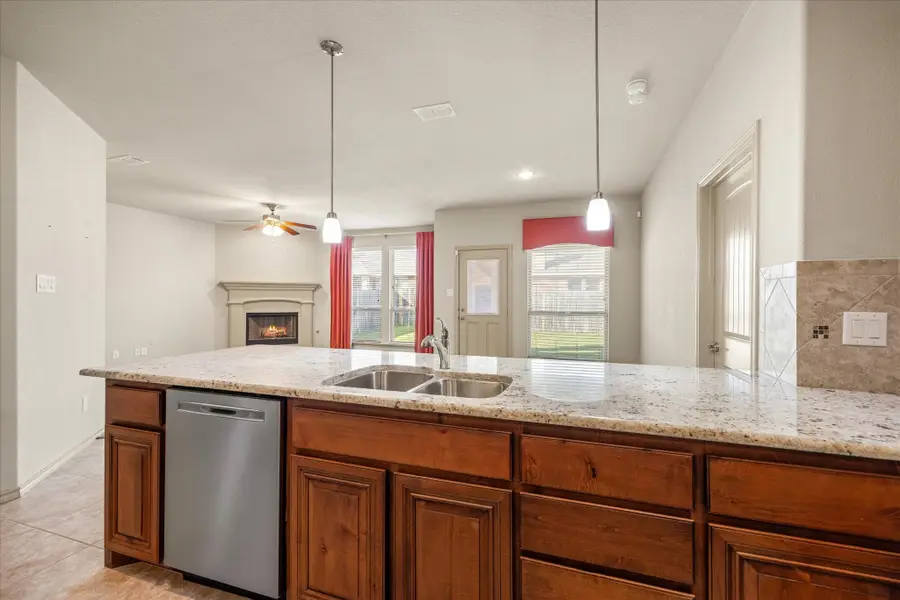 5103 Glen Meadow Drive, Arlington, TX 76001 - #2