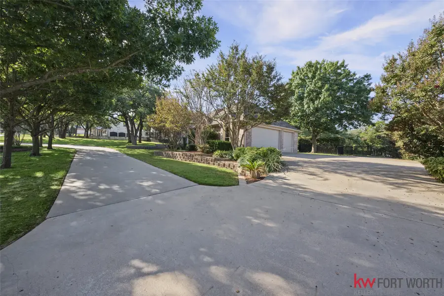 135 Country Vista Circle, Burleson, TX 76028 - #2