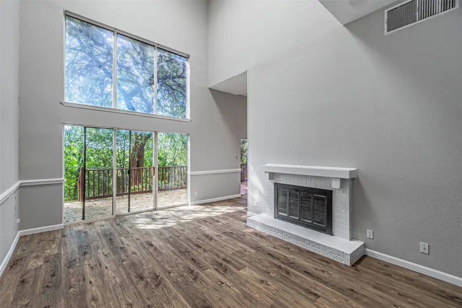 808 Heights Drive, Fort Worth, TX 76112 - #2
