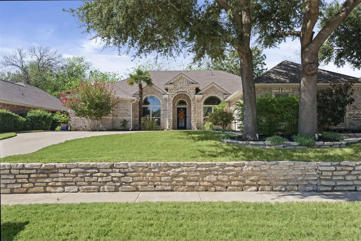 5589 Greenview Court, North Richland Hills, TX 76148 - #1