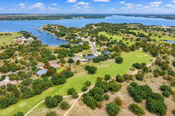 7280 Feather Bay Boulevard, Brownwood, TX 76801