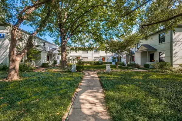 4942 N Hall Street, Dallas, TX 75235