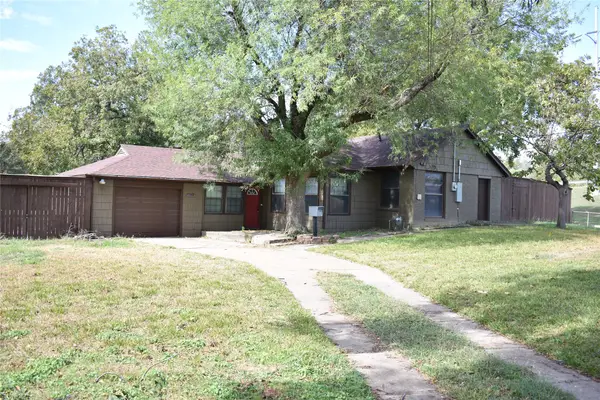 3923 Lawnview Avenue, Dallas, TX 75227