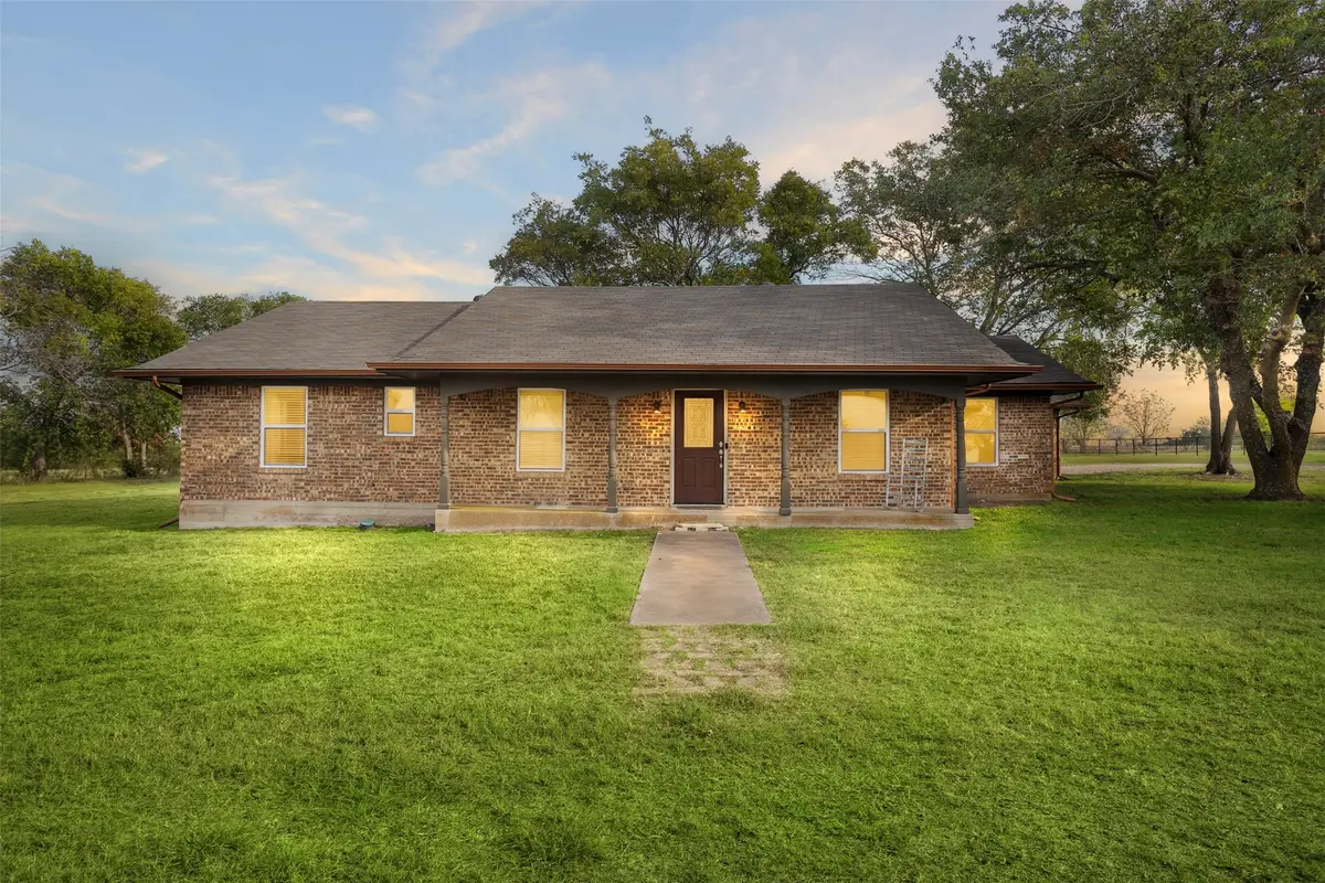 7228 Fm 879, Palmer, TX 75152 - #1