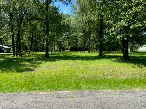 715 Lake Road, Stonewall, LA 71078