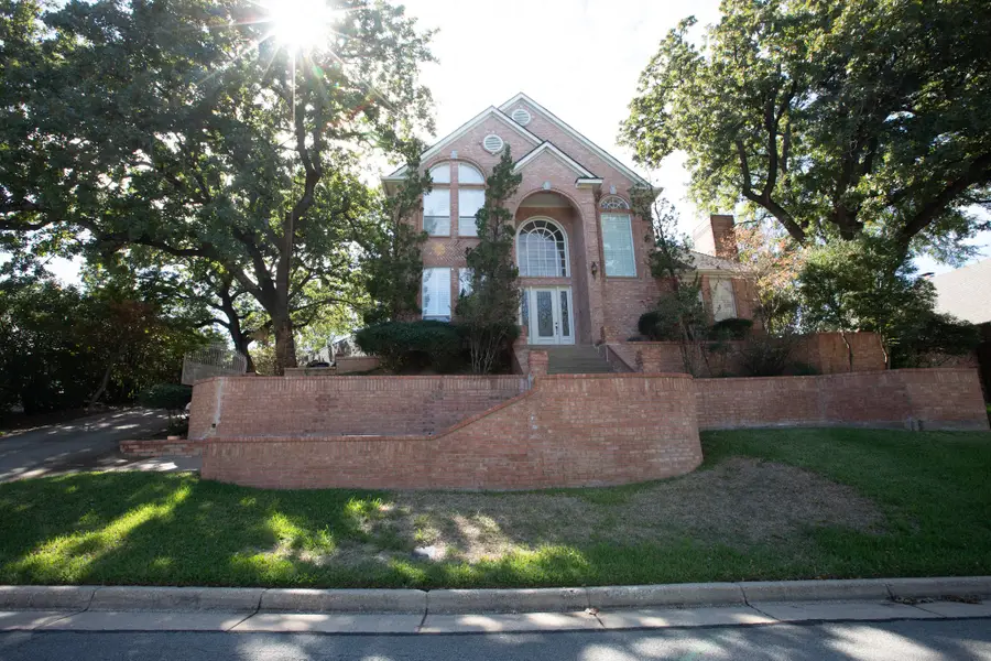1102 Cedarbrook Drive, Arlington, TX 76006 - #2