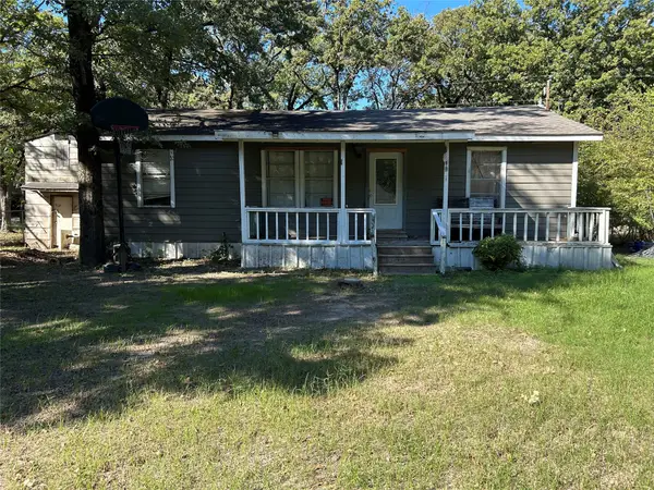 1325 Grove Drive, West Tawakoni, TX 75474