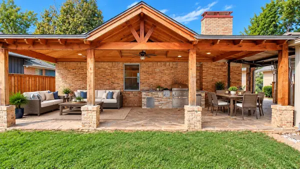9216 Sorrento Street, Dallas, TX 75228