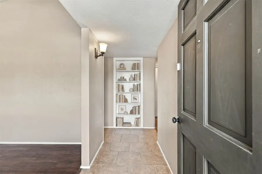 5149 Bartlett Drive, The Colony, TX 75056 - #2