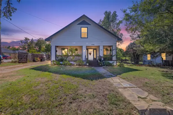 2308 Cherry Street, Paris, TX 75460