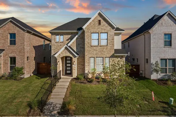 1640 Peridot Parkway, Mesquite, TX 75181