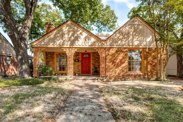 2219 Carnes Street, Dallas, TX 75208