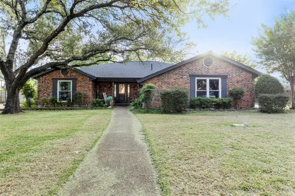 900 Stonelake Drive, Cleburne, TX 76033