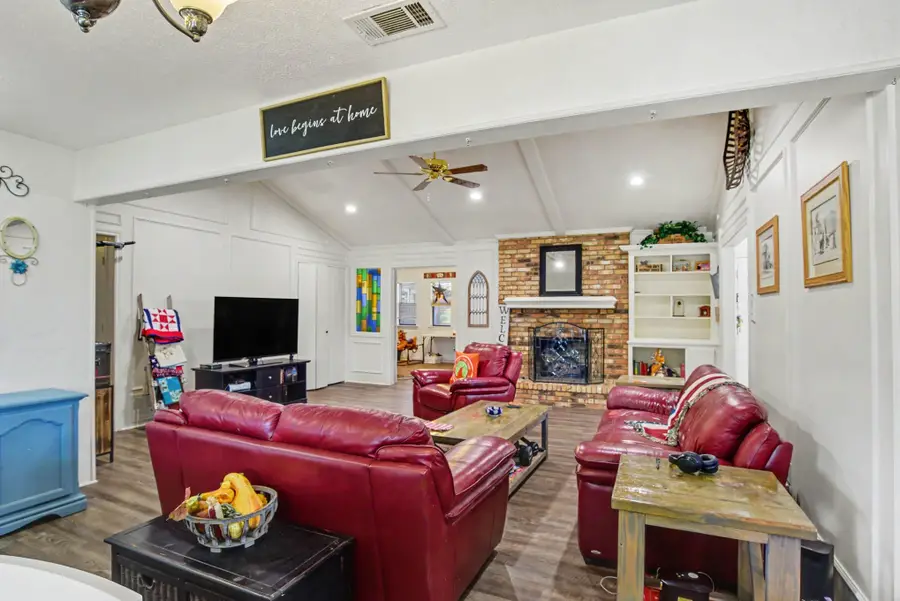 337 E Grubb Drive, Mesquite, TX 75149 - #2