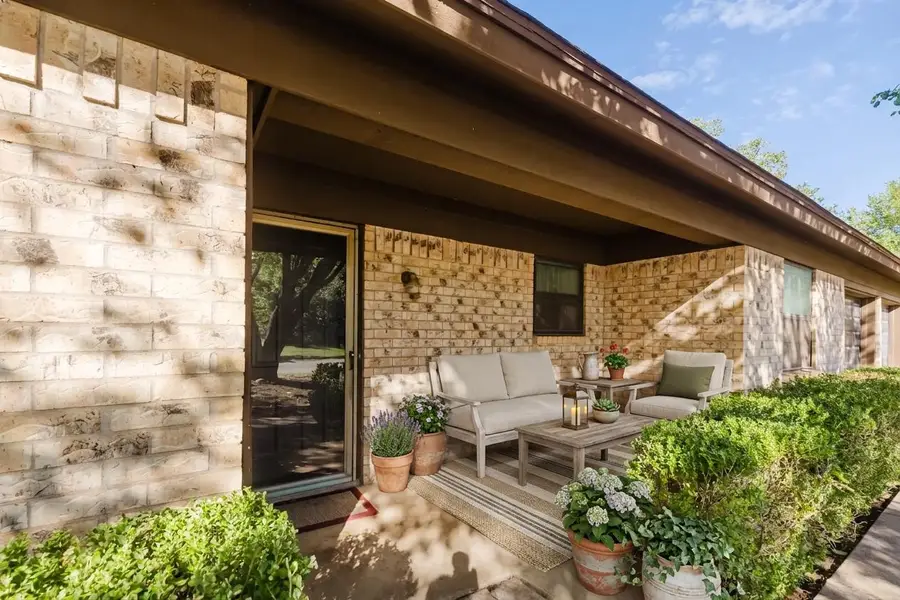 409 Crestwood Drive, Eastland, TX 76448 - #3