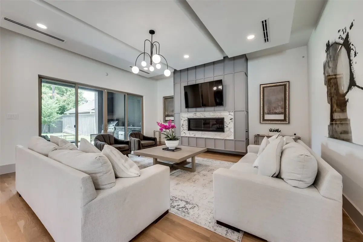 4528 W Amherst Avenue, Dallas, TX 75209 - #1