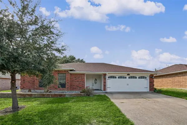 7929 Sunrise Drive, Watauga, TX 76148