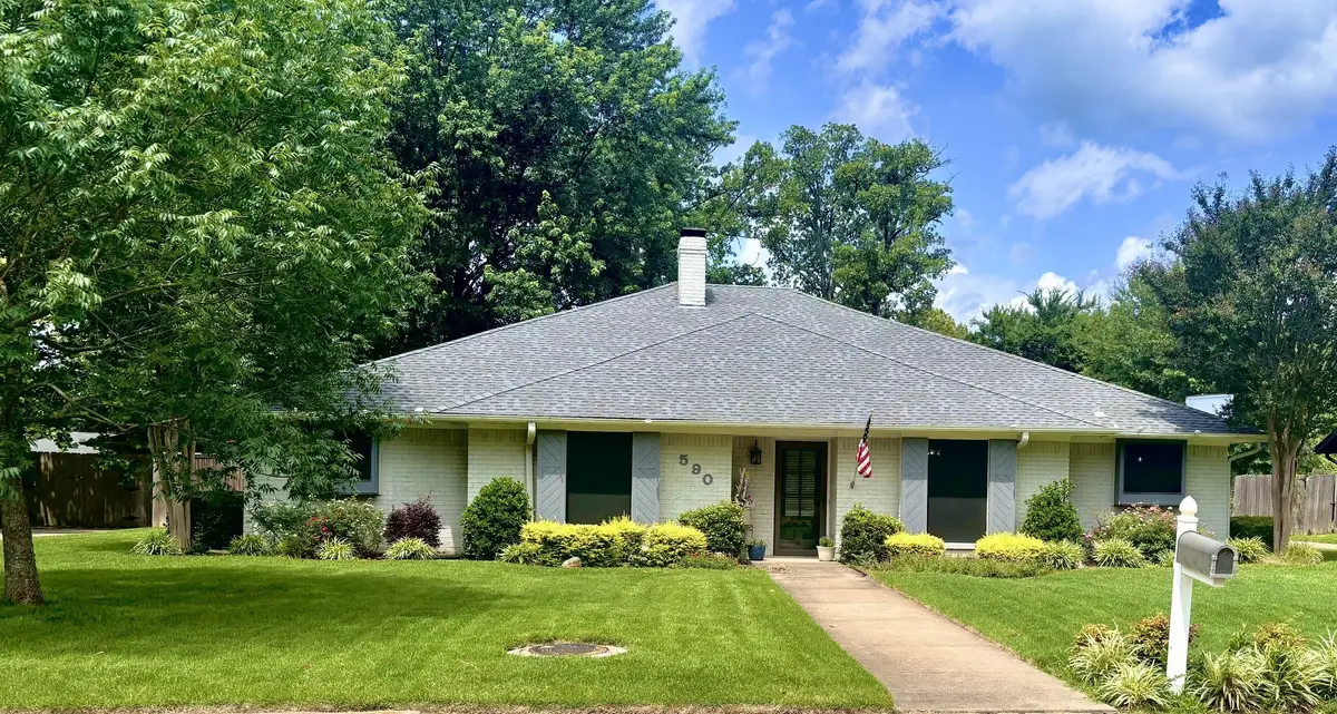 590 39th Street Se, Paris, TX 75462 - #1